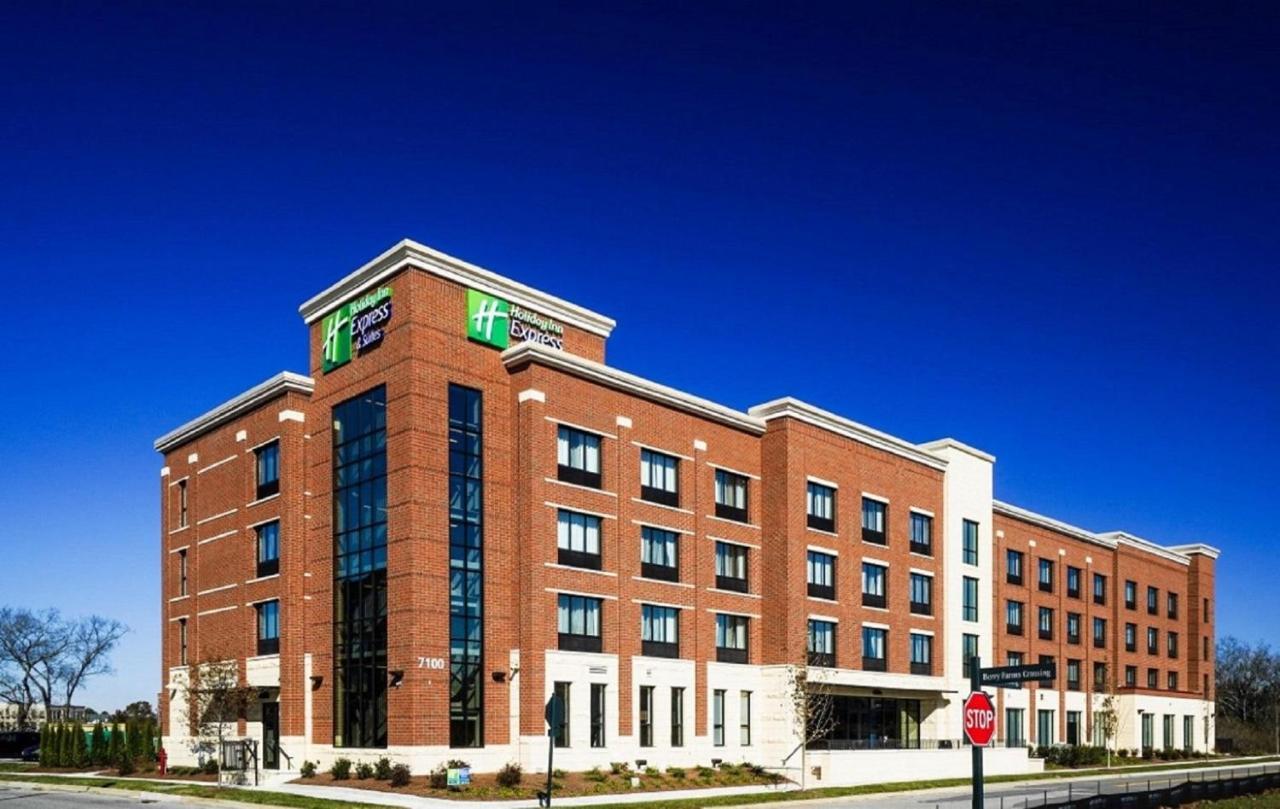 Holiday Inn Express & Suites Franklin - Berry Farms By Ihg Exterior foto